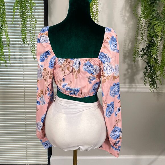 CBR | Floral Print Drawstring Lace Up Crop Top - Picture 2 of 6